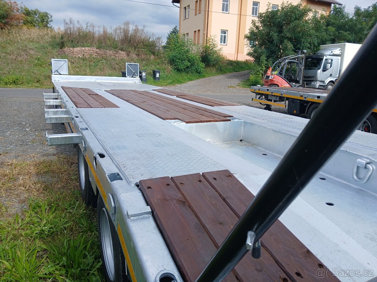 Přívěs na Harvestor vyvážečka - 16