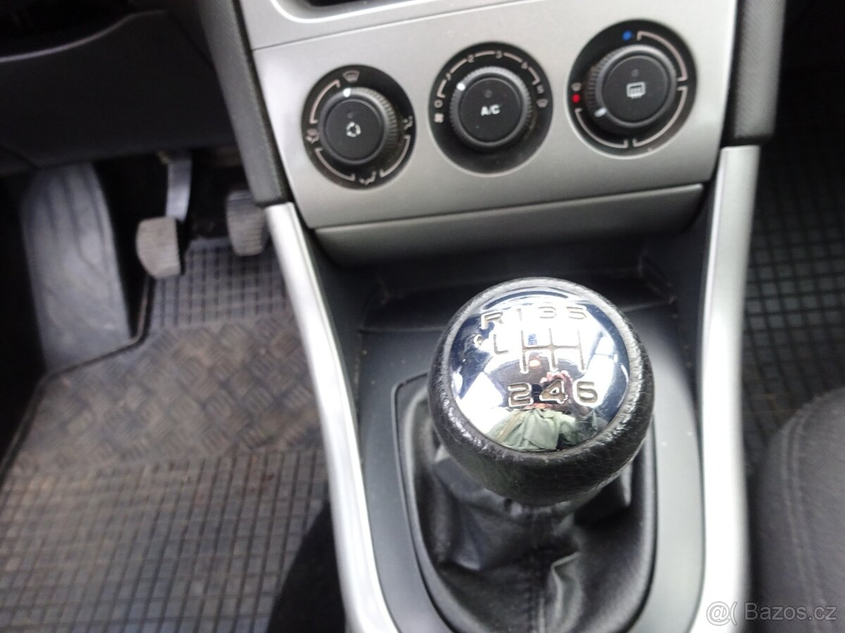 Peugeot 308 1.6i r.v.2010 serviska STK:9/2027 - 16