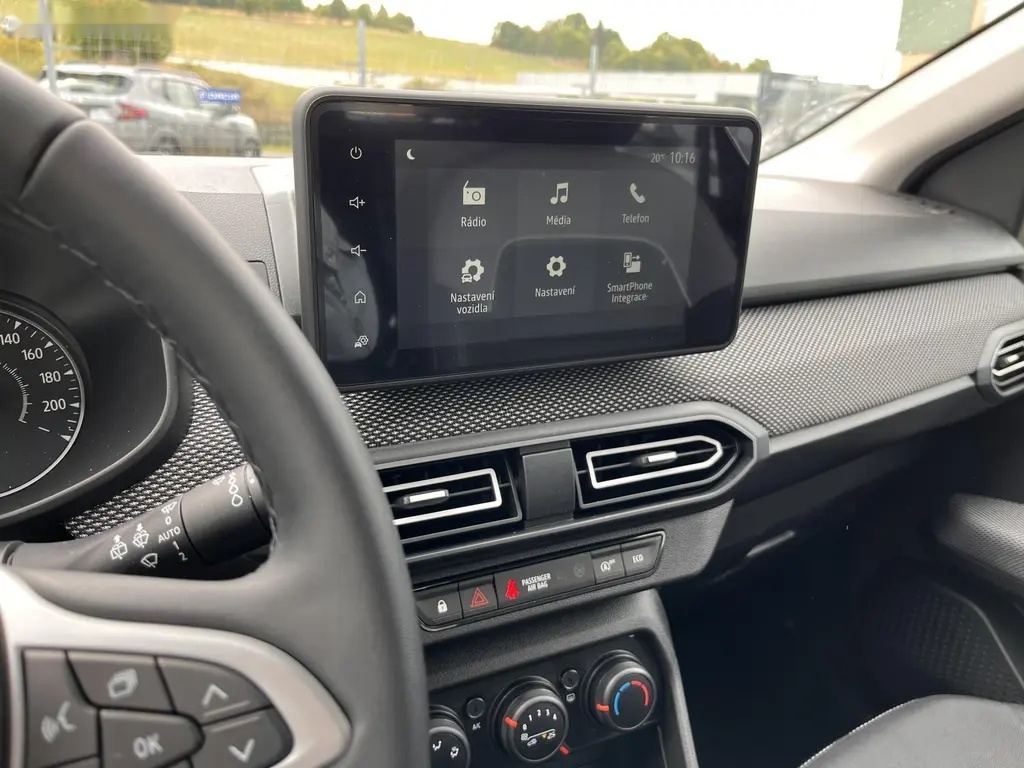 Dacia Sandero, Expression ECO-G 100 - 16