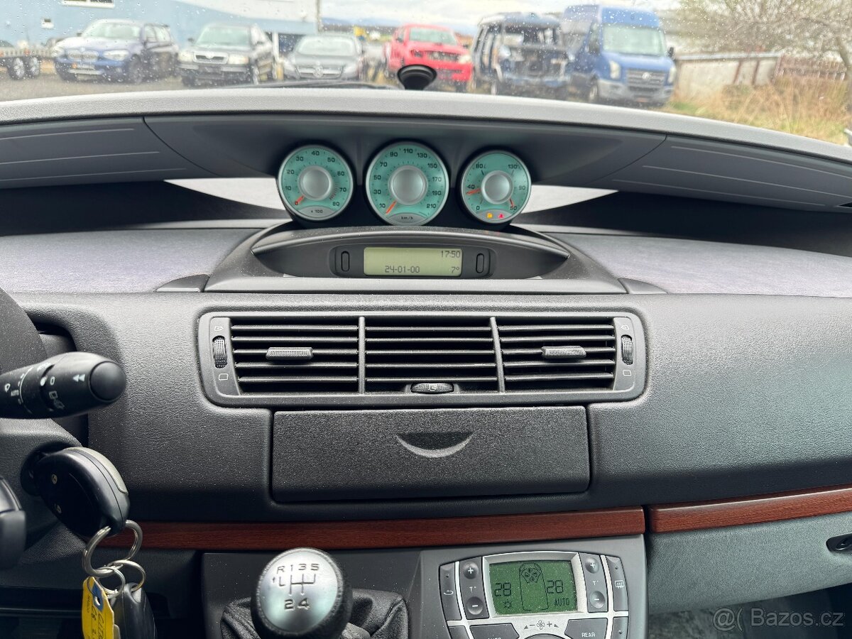 Citroen C8 2.2i - na opravu. - 16