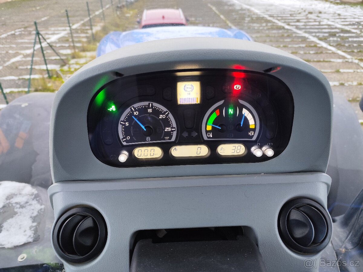 New Holland T7 315HD - 16