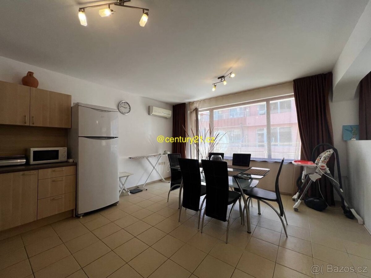 Apartmán 2+kk v Pomorie, Bulharsko – 97 m² u pláže - 16