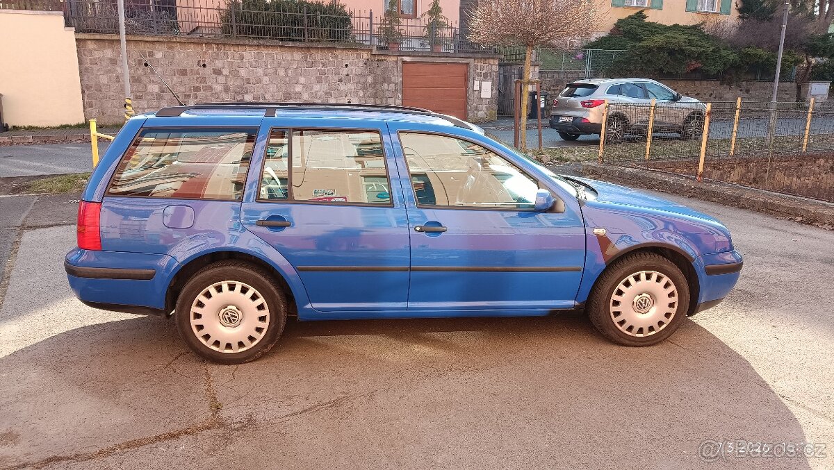 VW Golf Variant 1.6 16V - 16