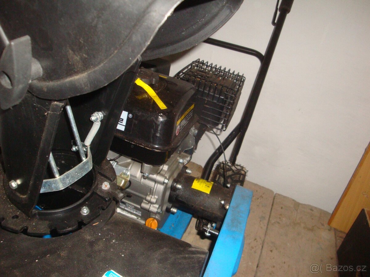 benzínová sněhová fréza nová - gumový šnek - 16