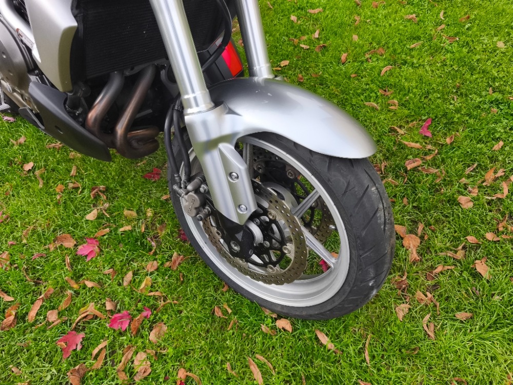 Kawasaki Versys 650 (2008) nádherný stav, kufry, po servisu - 16