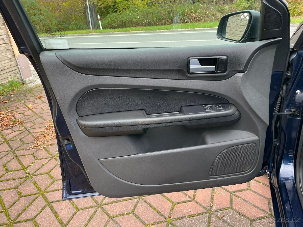 Ford Focus 1.6TDCi ČR NOVÁ STK 117.xxx km - 16