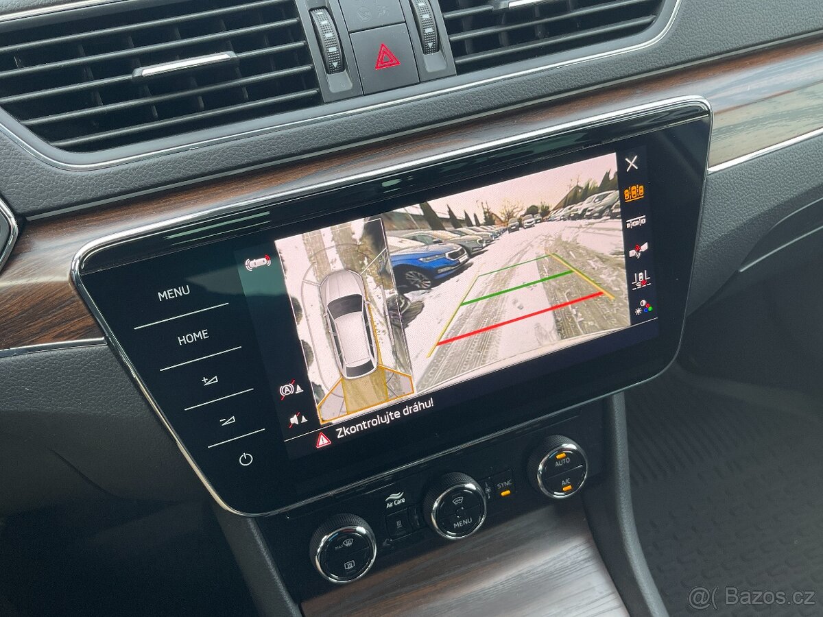 Škoda Superb Combi 2,0 TSI / 206 kW DSG 4x4 Scout - 16