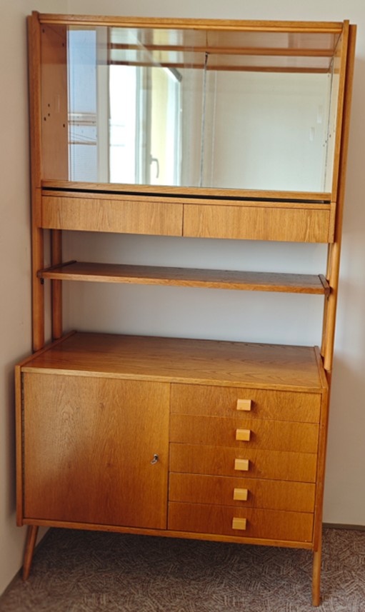 Retro sektorová stěna MONTI 300 - 16