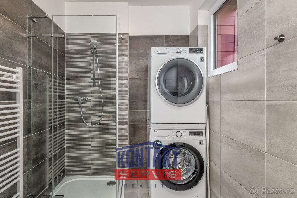 Prodej luxusního apartmánu 3+KK se saunou, terasou a zahrado - 16