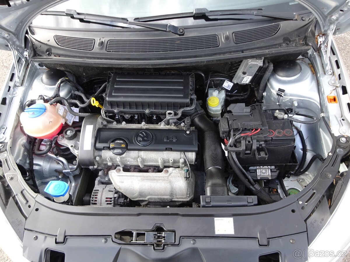 Škoda Fabia 1.4i 16V Combi r.v.2014 (63 kw) stk:10/2027 - 16