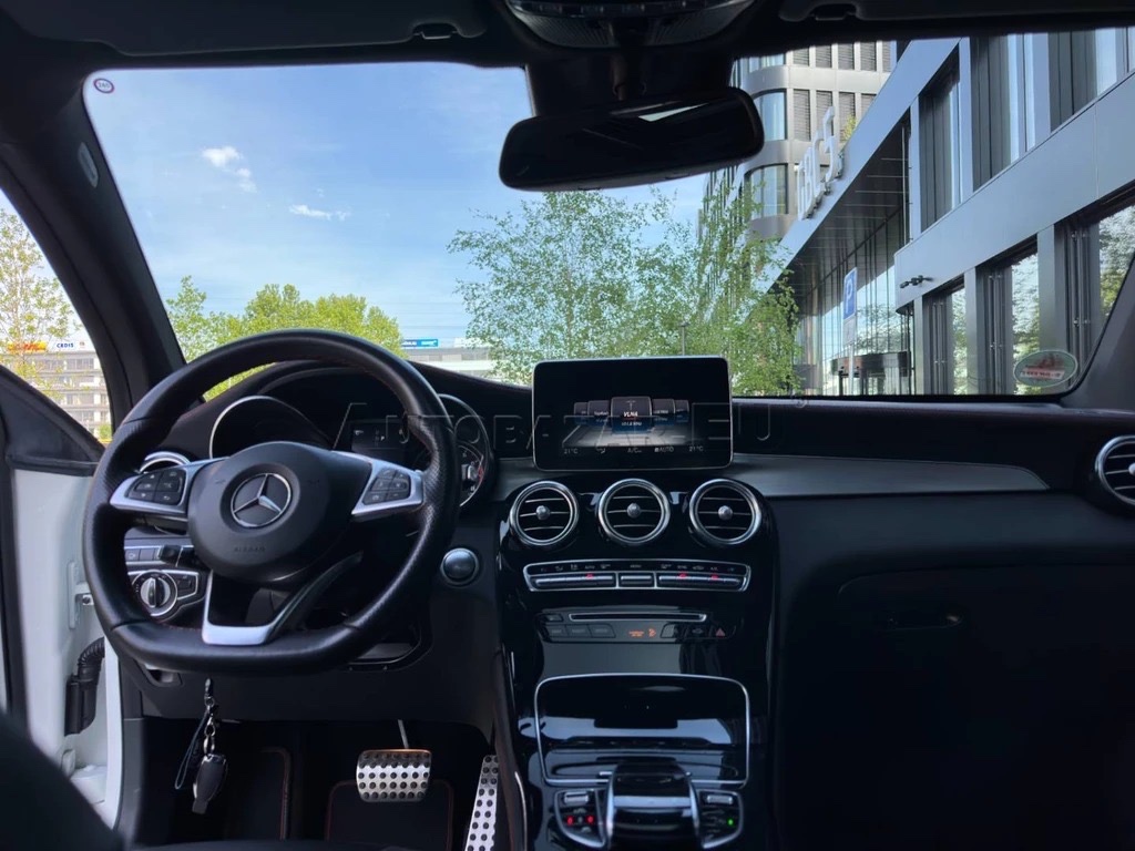 Mercedes-Benz GLC 43 3.0 benzin 270 Kw - 16