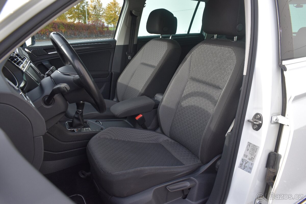 Vw Tiguan 2.0TDi/2017/R-Line/110kW/89TKM/Manuál - 16