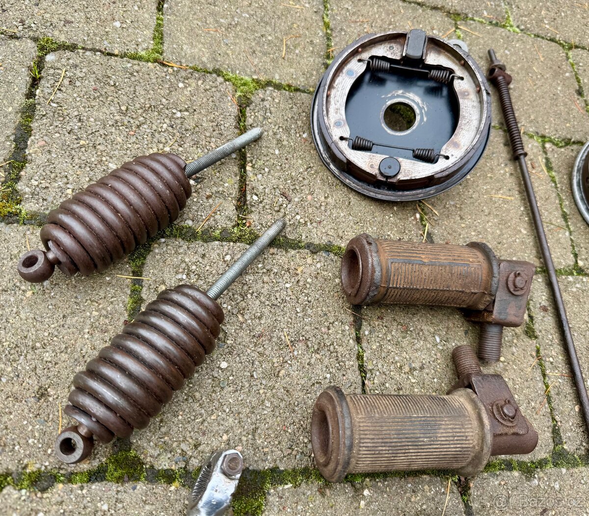 ČZ 125 150 C, Jawa perak, pionýr - díly - 16