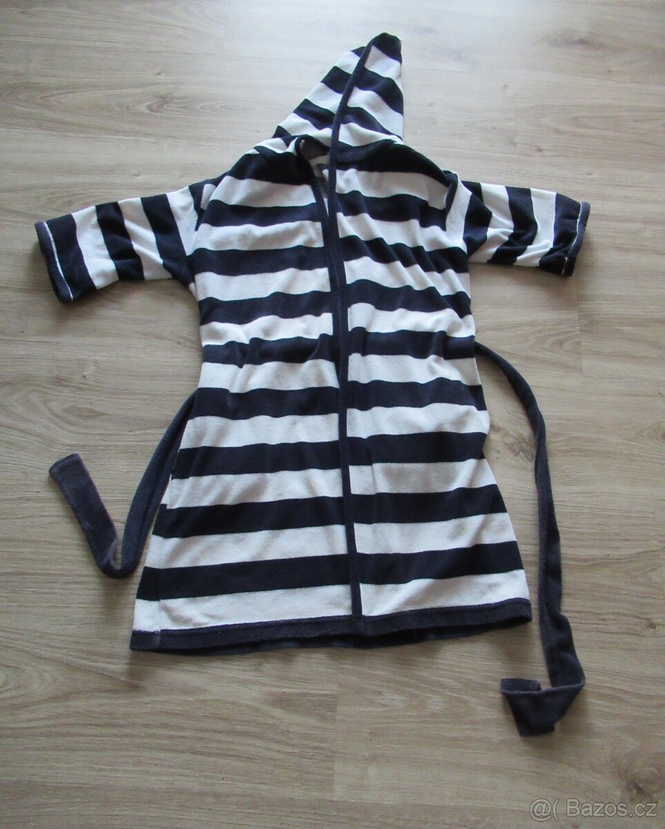 OBLEČENÍ A KOSTÝMY 80. LÉTA - 16