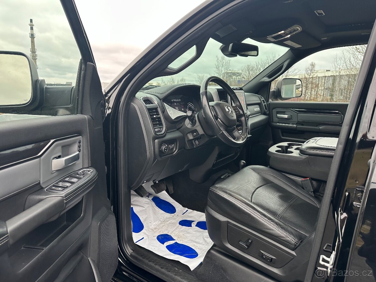 2019 RAM 2500 Powerwagon 6.4 V8 HEMI - 16