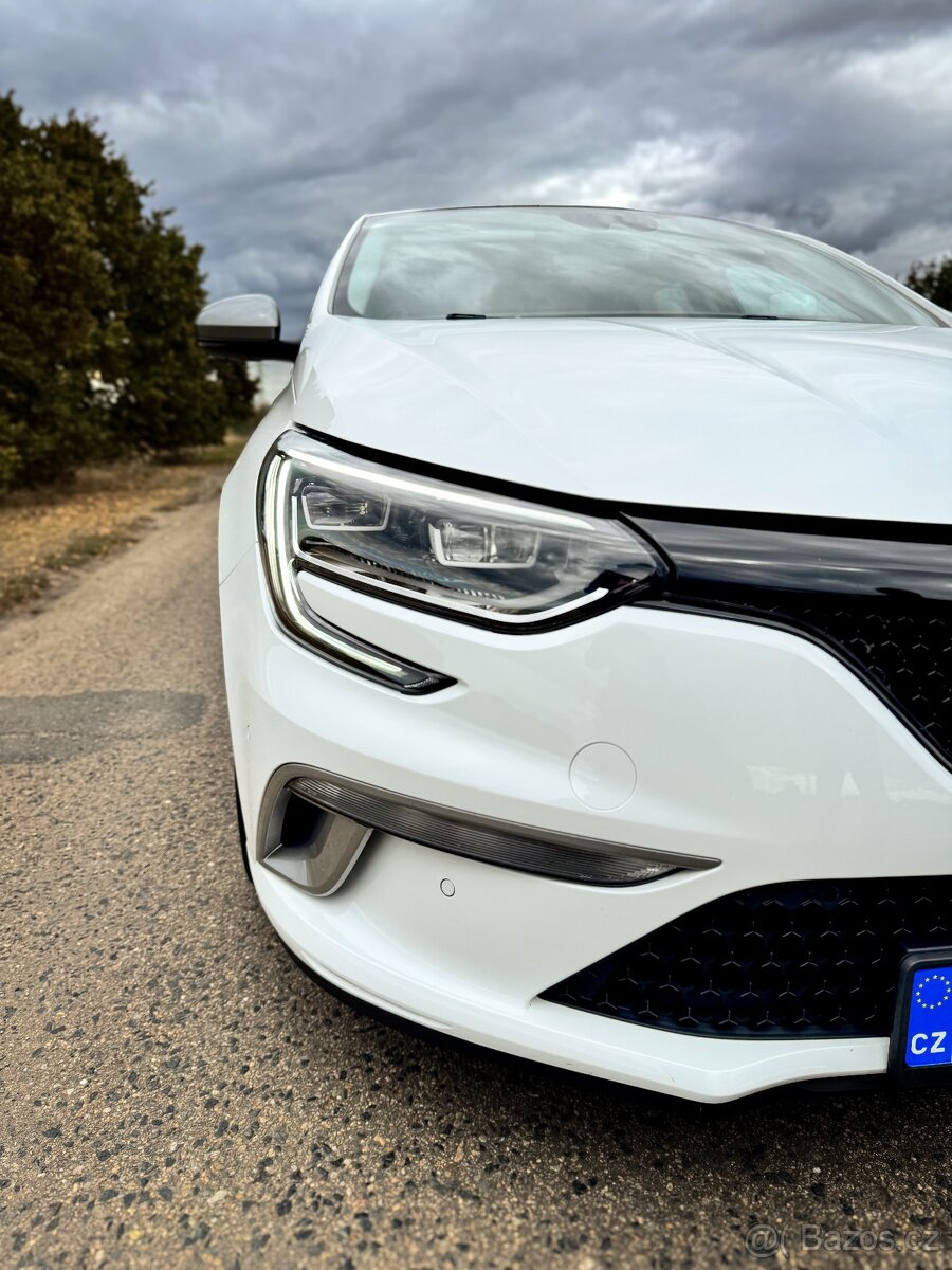 Renault Megane IV GT, 151 kw, automat, 4control - 16