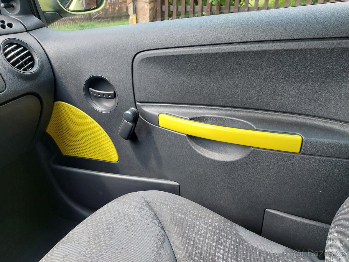 Citroen C2 1.1 r. 2005 nová STK 11/27 bez koroze a závad - 16