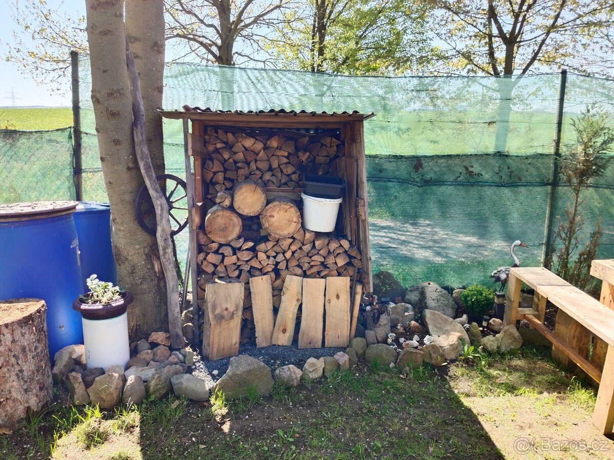 Prodej KARAVANU s Dřevěnou přístavbou . - 16