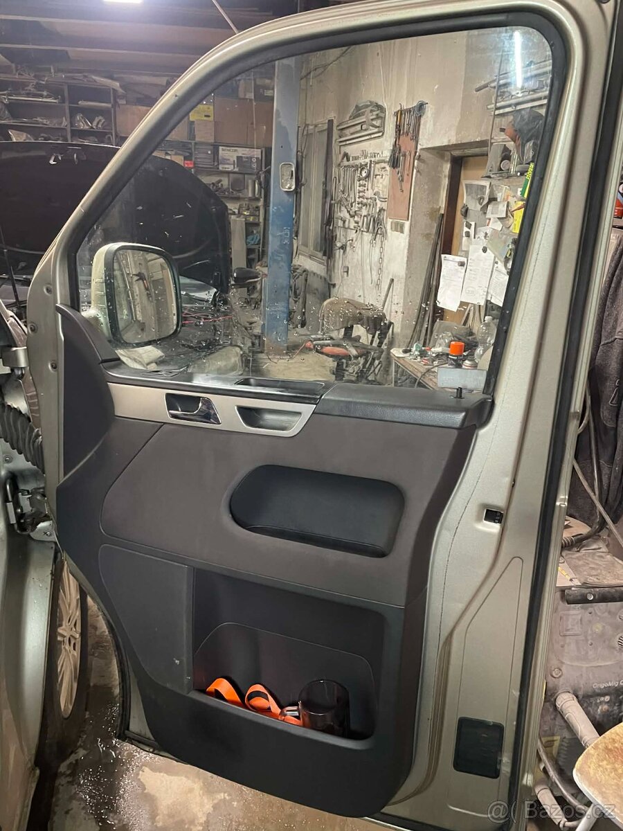 VW T5 128kw 4motiin Multivan - 16