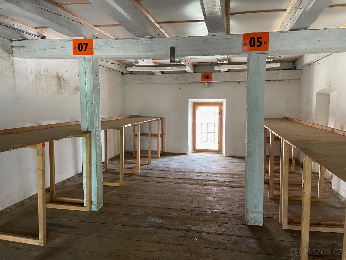 PRODEJ SKLADU UHERSKÝ OSTROH - 16