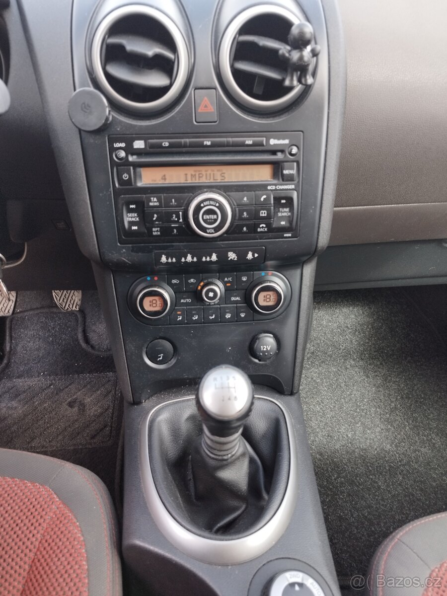 Nissan Qashqai 2.0 DCi 4x4 nová cena - 16