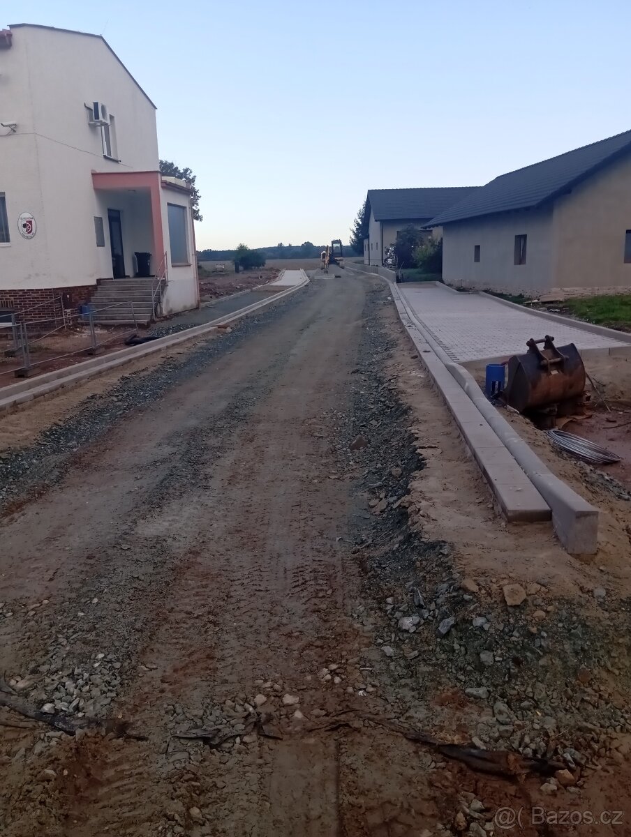 Scháním praci - 16