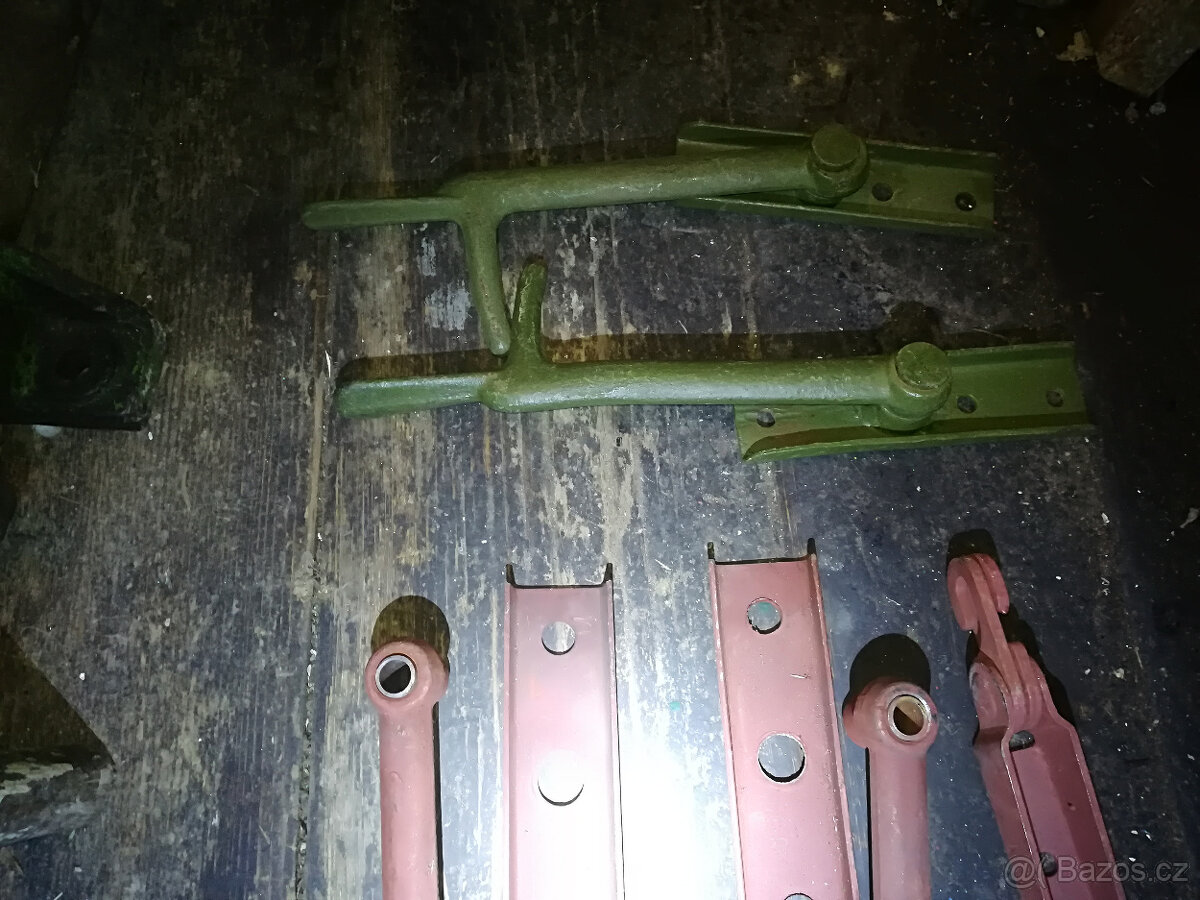 prodám náhradní díly na vlek 7t - 16