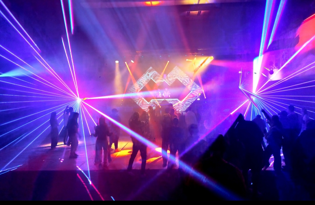 2ks Nové Lasery 5 Wat RGB + Case - 16