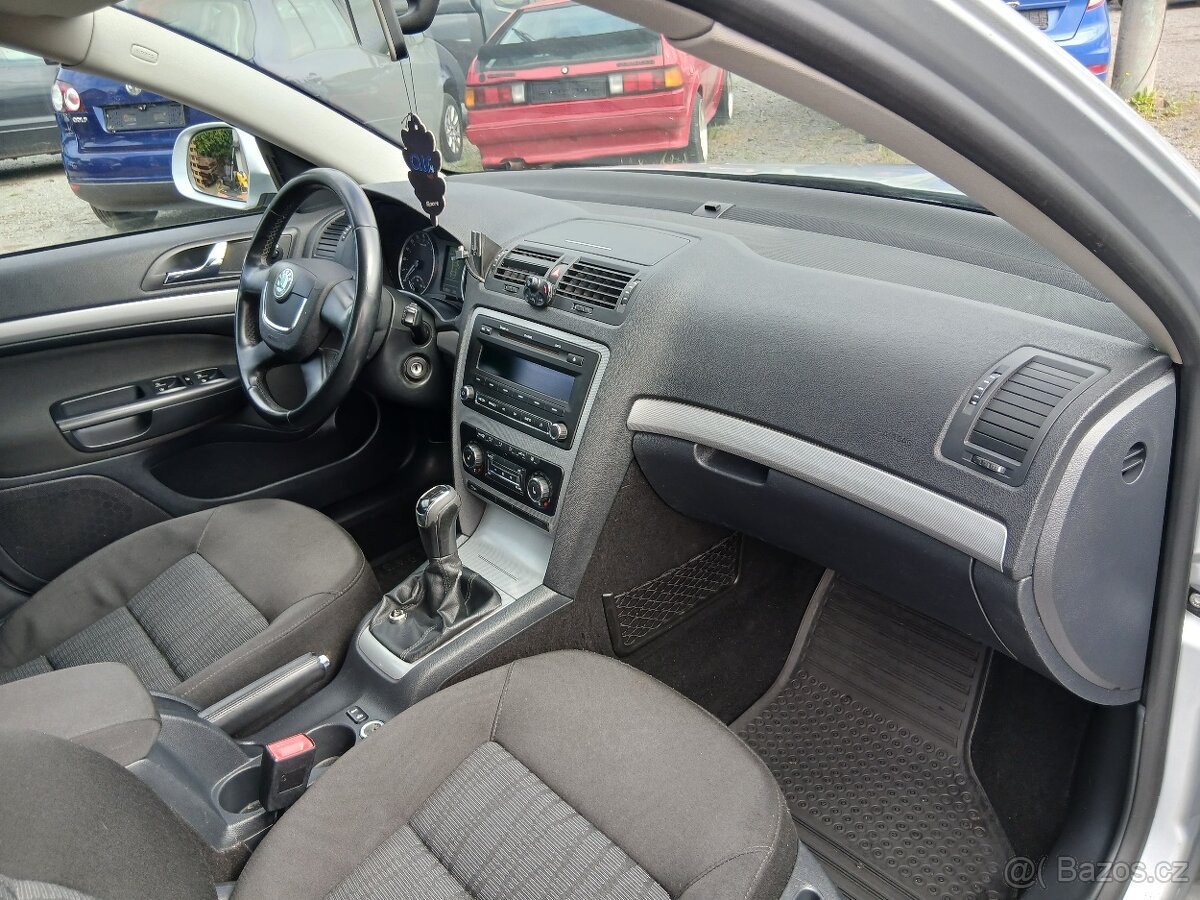 Škoda Octavia, 1.6 TDI, ALU, 214 000 km - 16