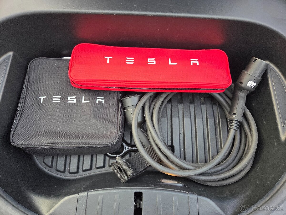 Tesla Model 3 Long Range AWD 1.majitel - 16