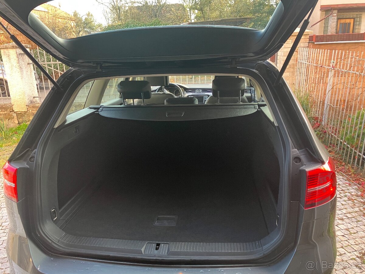 VW PASSAT COMBI 4MOTION 2016 - 16