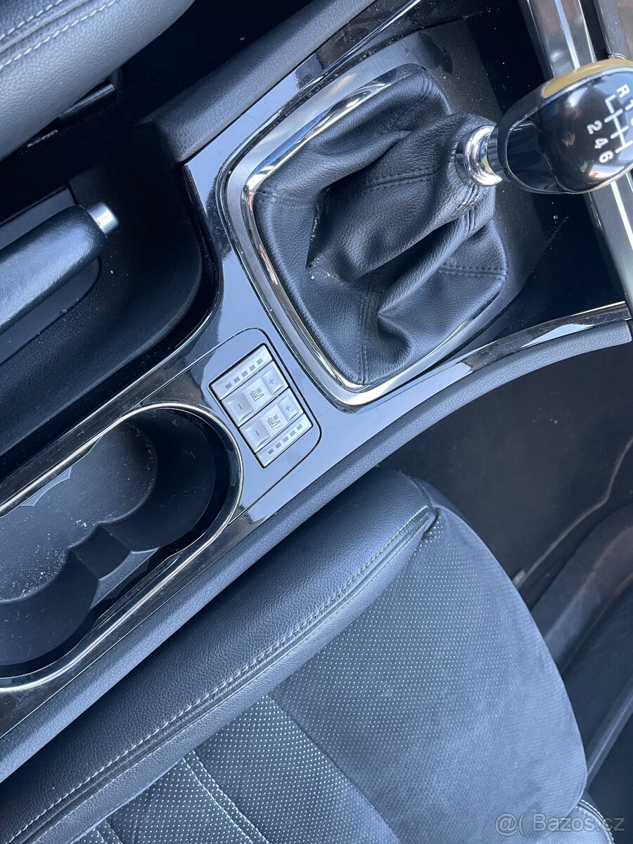 Ford Mondeo 2,0tdci,103 kw, Titanium, R.v.2010 - 16