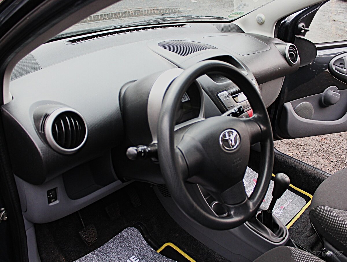 Toyota Aygo - 16