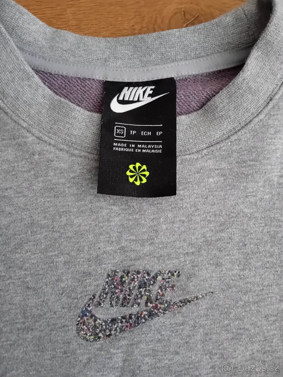 Nike dámská mikina vel. S/M - 16
