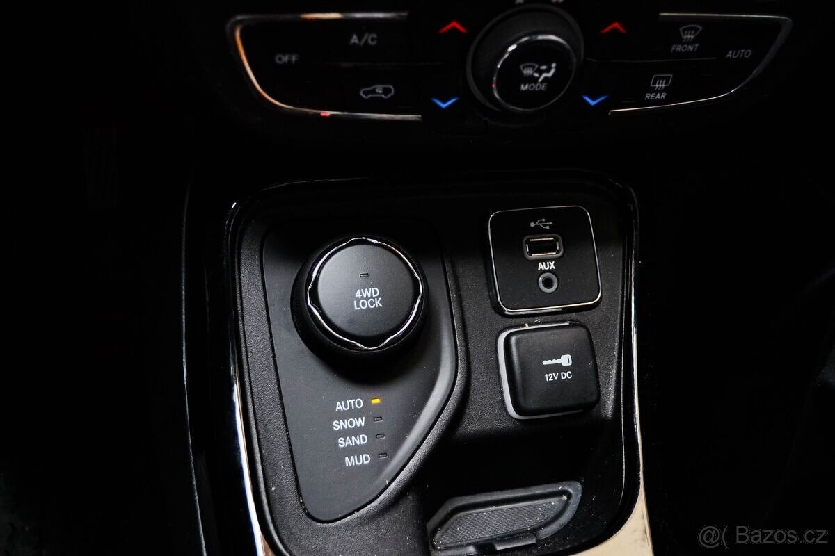 JEEP COMPASS 1.4 Benzín,125KW, 4x4 2019 - 16