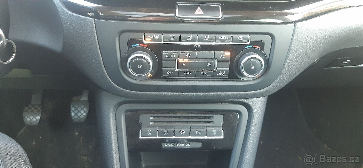 Seat alhambra - 16