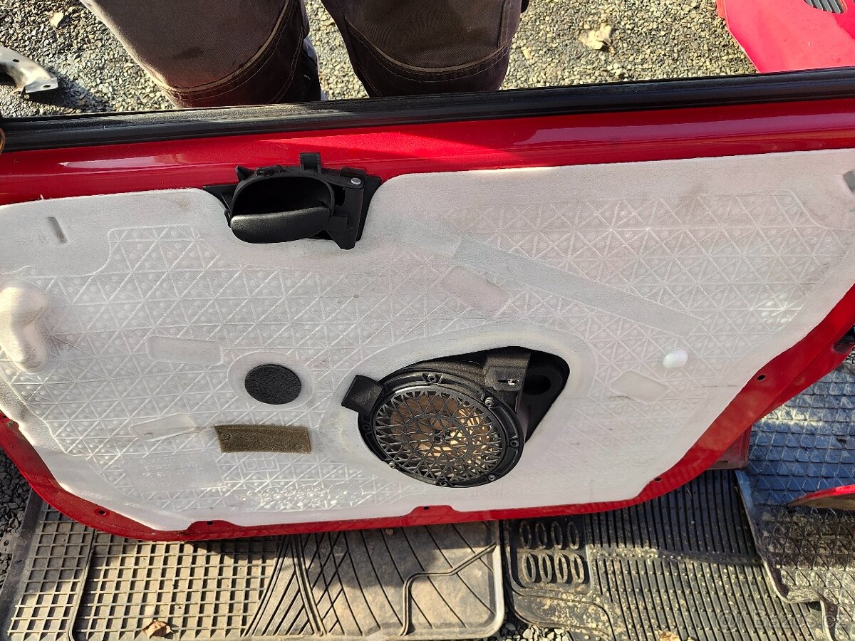 Díly karoserie Peugeot 206+ - KKN - 16