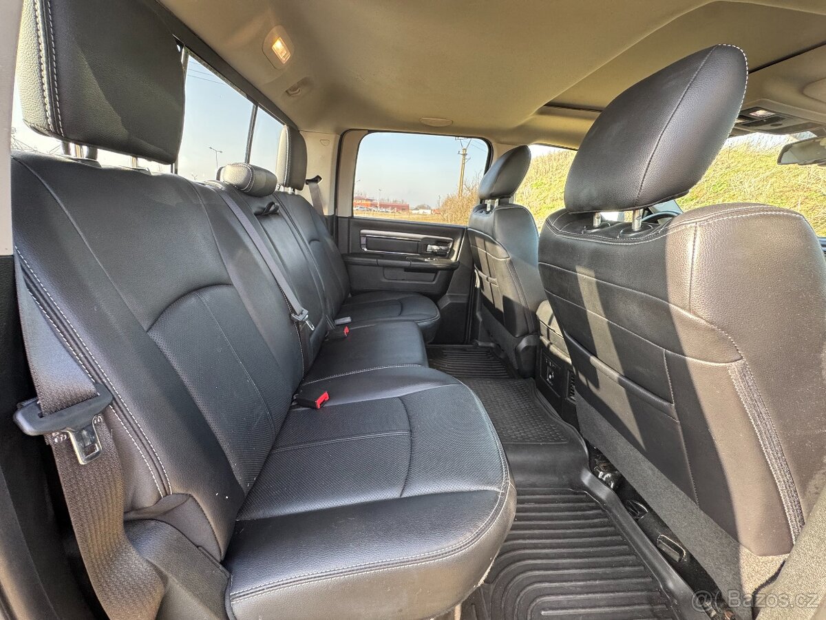 Dodge Ram, 1500 Night Edition bez nehody - 16