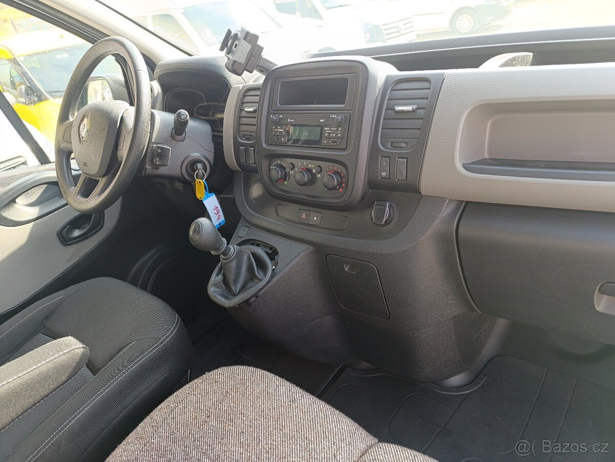 Renault Trafic 2018 - 16