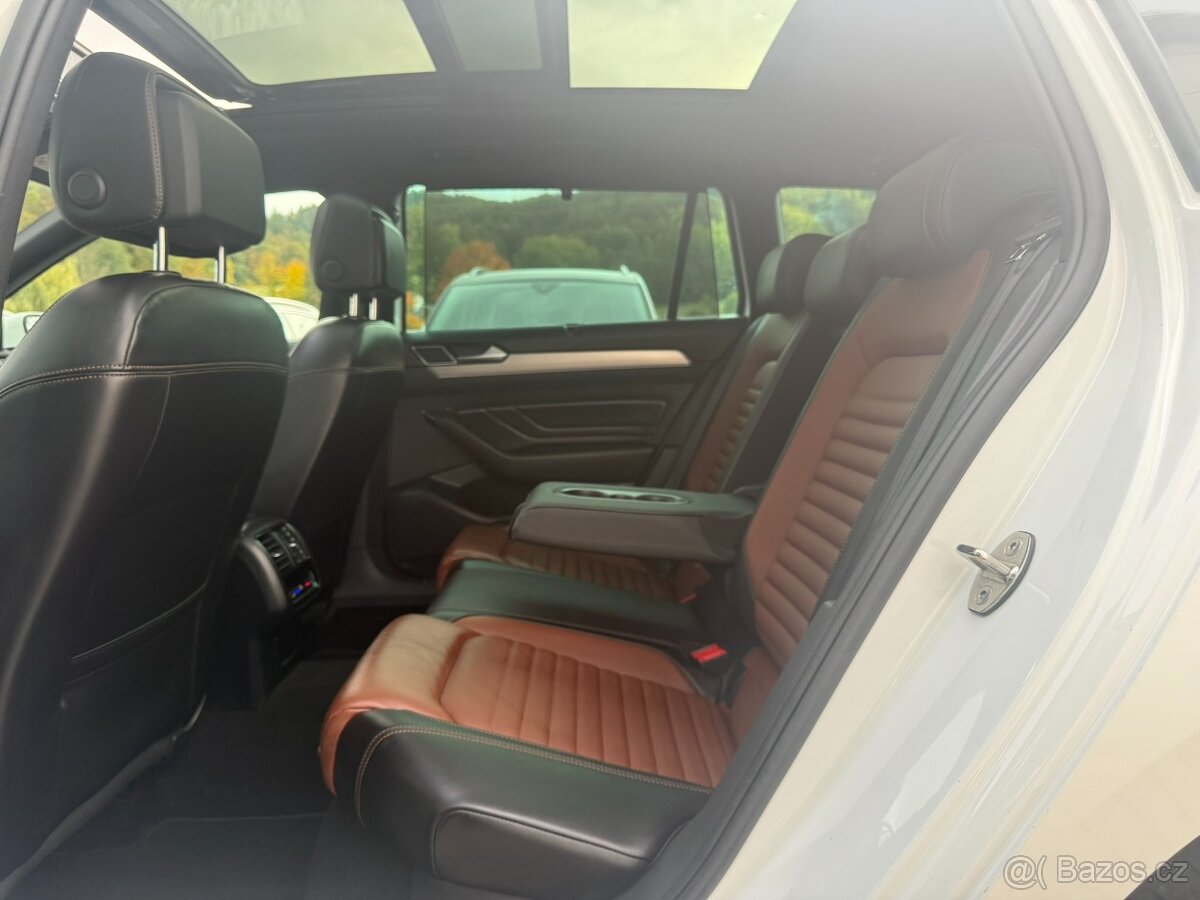 VW PASSAT B8 2.0 TDi MATRIX VIRTUAL KAMERA TAŽNÉ - 16