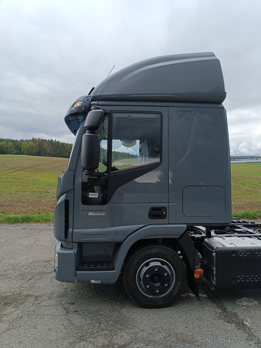 Iveco Eurocargo 75E19 Nový podvozek - 16