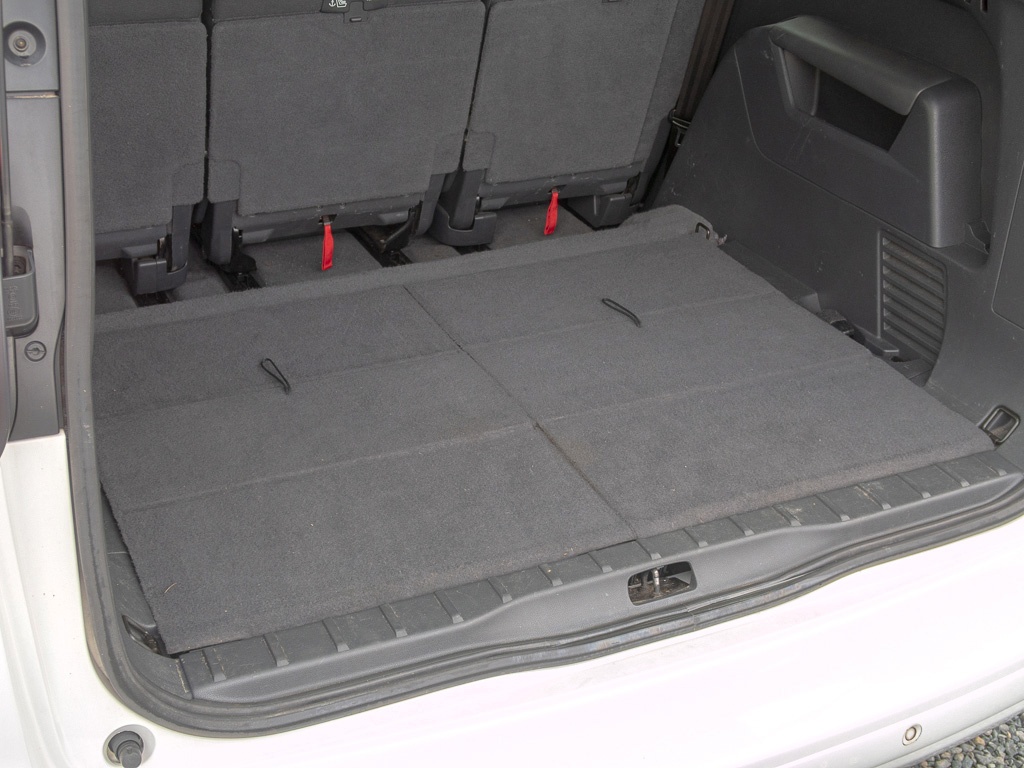 Peugeot 5008 FL 1.6HDI 88KW mat 7sedadel - 16