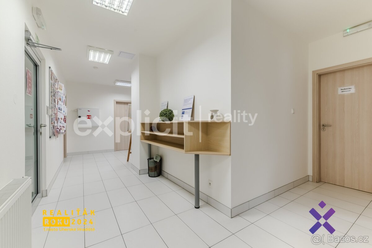 Prodej obchodního prostoru u náměstí 547 m², Uherské Hradišt - 16