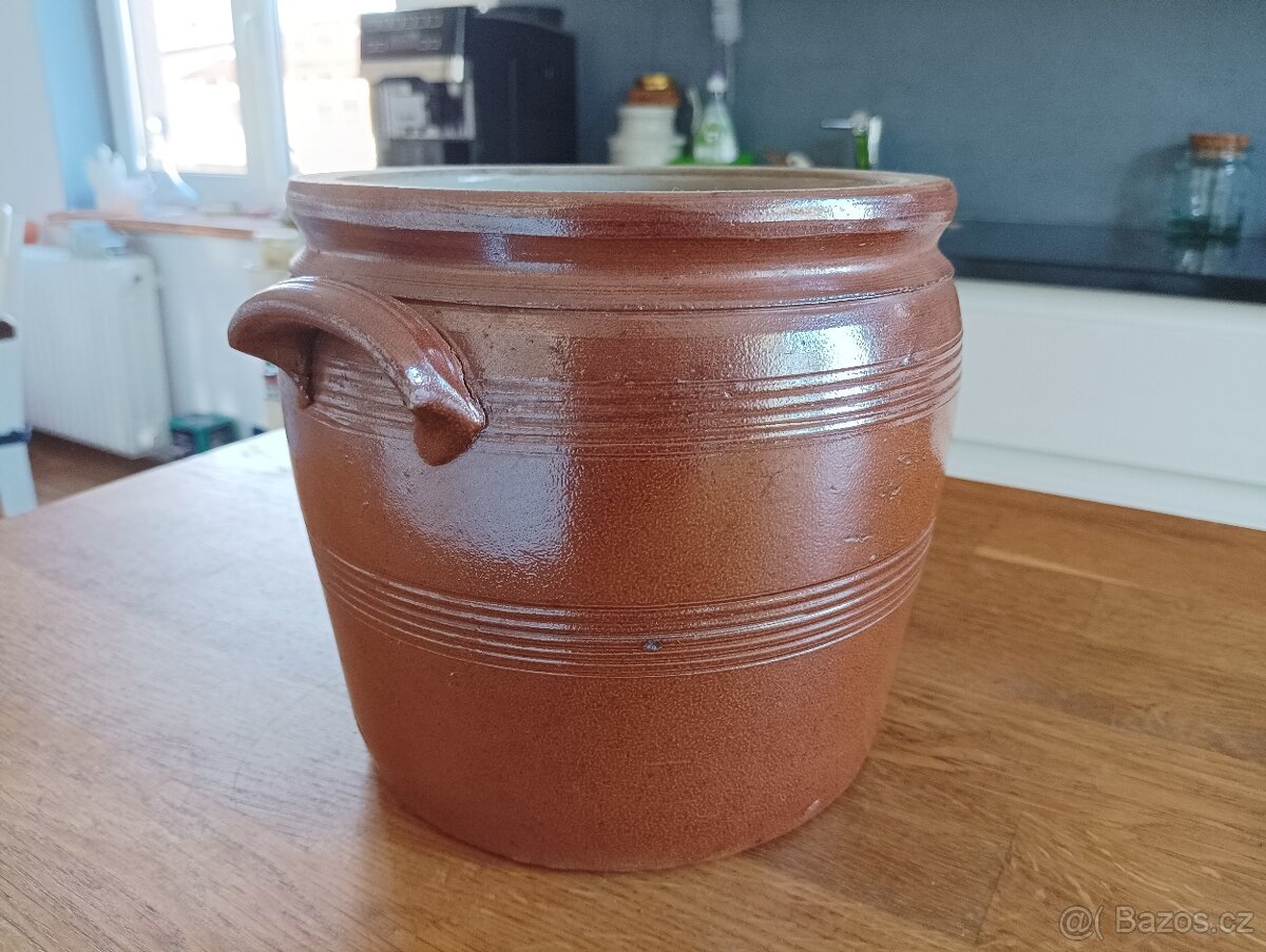 STARÝ SÁDELŇÁK CASTELMORON-SUR-LOT FR - 16