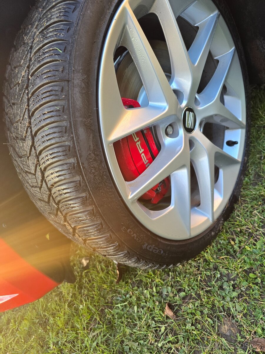 SEAT LEON CUPRA 290PS - 16