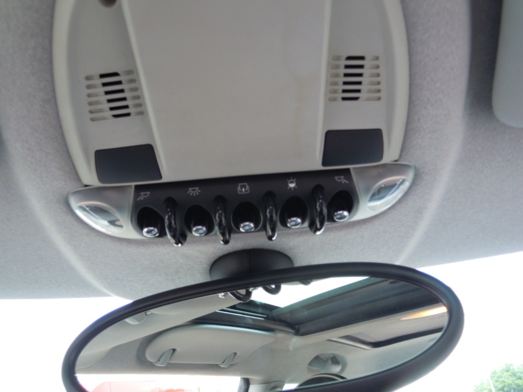 Mini Cooper 1.6D 80kw(109hp) r.v.9/2010 pěkný stav - 16