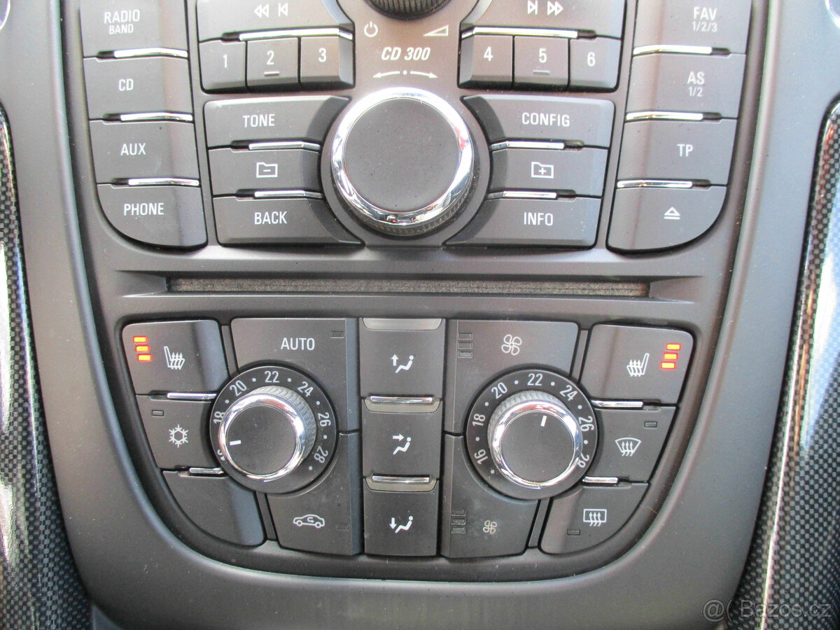 Opel Cascada Cabrio 1,6 TURBO 125kw Cosmo LED 2013 - 16