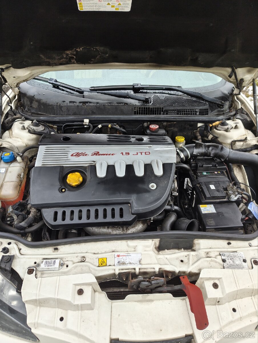 Alfa Romeo 147 1.9 JTD 88kw - 16