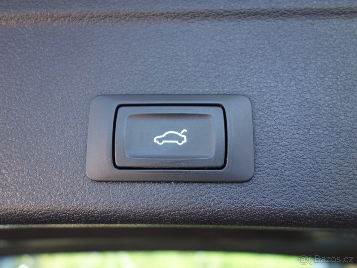 AUDI A4 40TDI 140kW QUATTRO S-LINE - 16