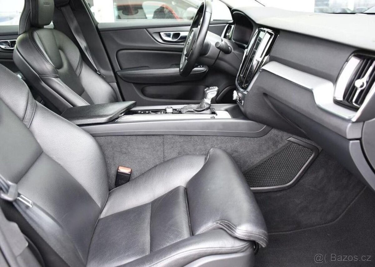 Volvo S60 T4 INSCRIPTION VIRTUAL 1M ČR - 16